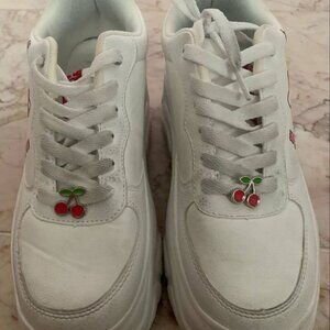 Cute Sanrio Primark x Hello Kitty Cherries Platform Sneaker Shoes US 6